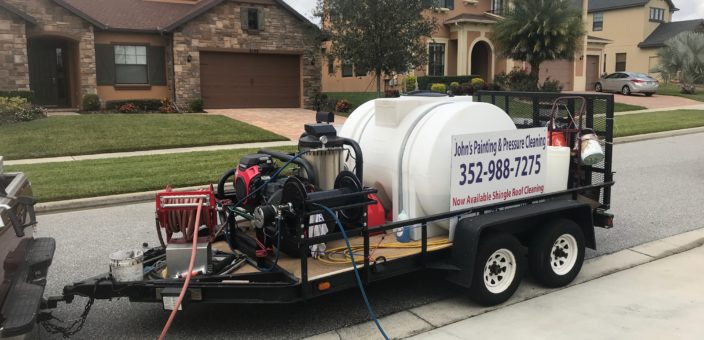 Choosing a Soft Washing Company in Clermont: What Homeowners Should Know